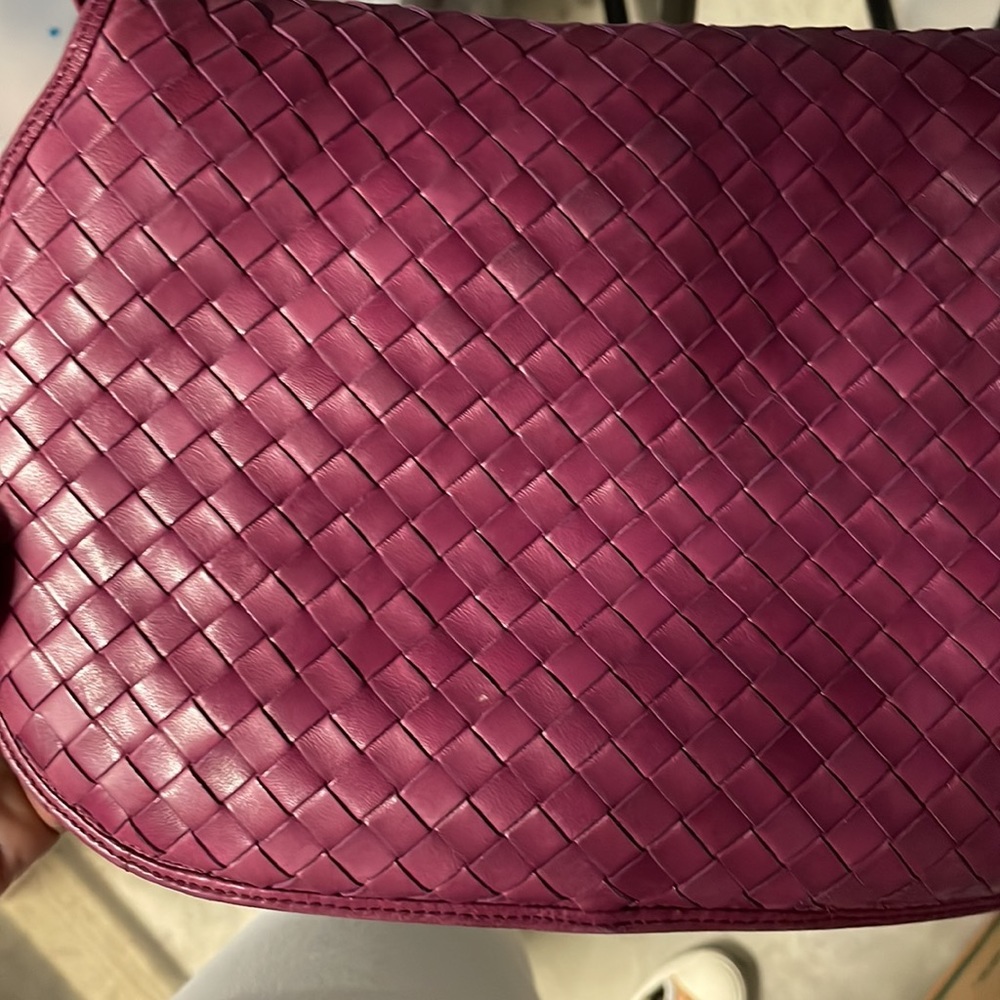 Vintage bottega veneta cross body bag 💕